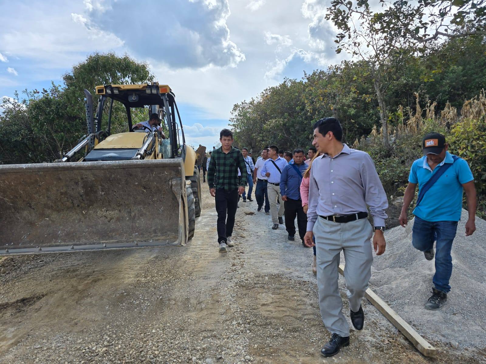 Apertura y habilitación del camino.