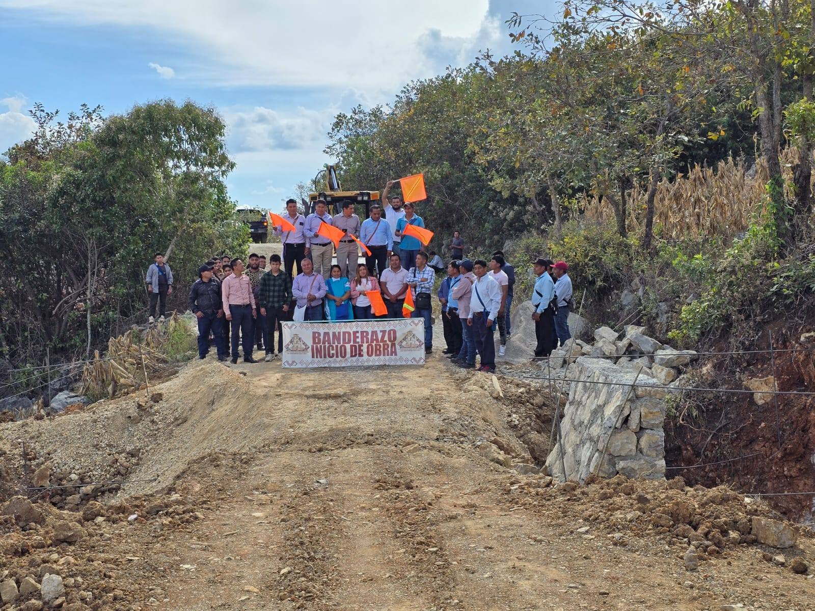 Apertura y habilitación del camino.