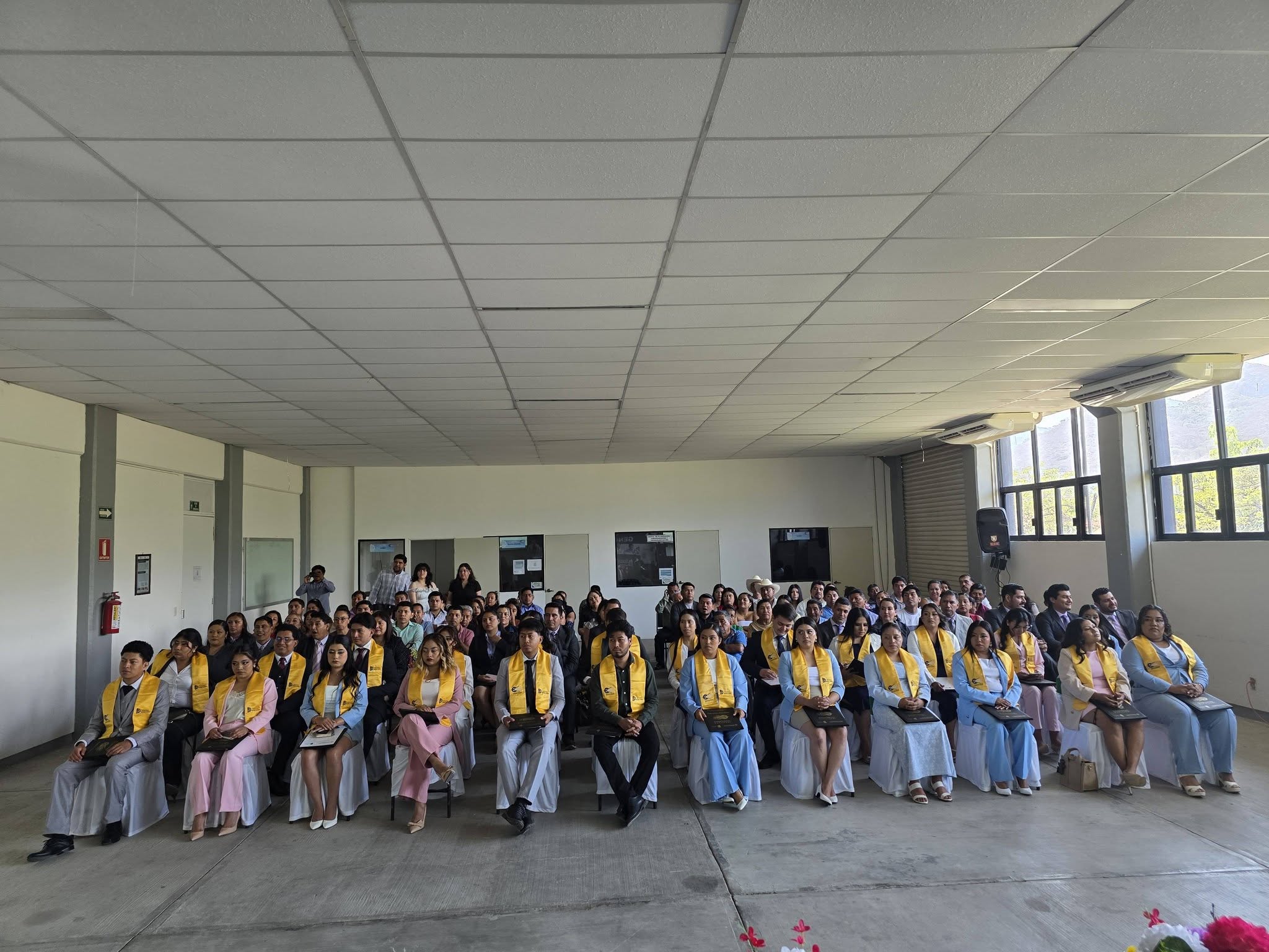 Visita del Instituto Tecnológico de Frontera Comalapa para continuar con los proyectos.