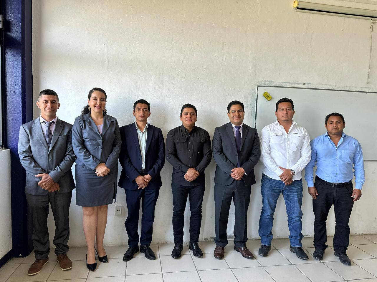 Visita del Instituto Tecnológico de Frontera Comalapa para continuar con los proyectos.